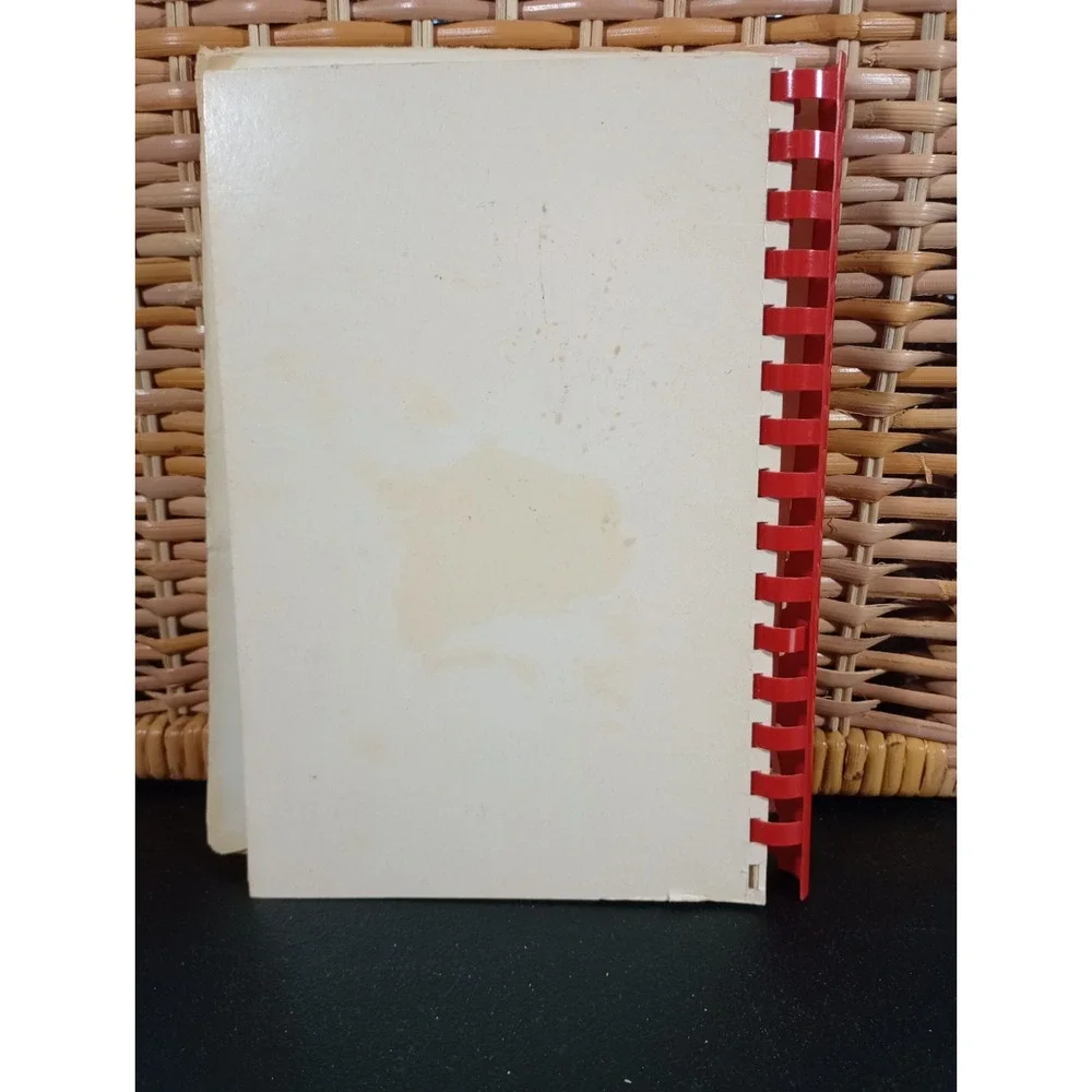 Deep Gap Volunteer‎ Fire Department Ladies Auxiliary Cookbook Deep Gap, NC 1980